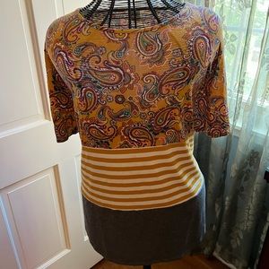 Color block paisley yellow and navy top